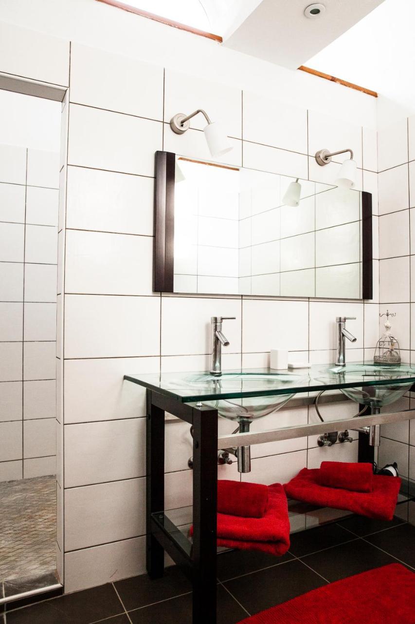 Domaine De Cazaban Apartment Villegailhenc Екстериор снимка