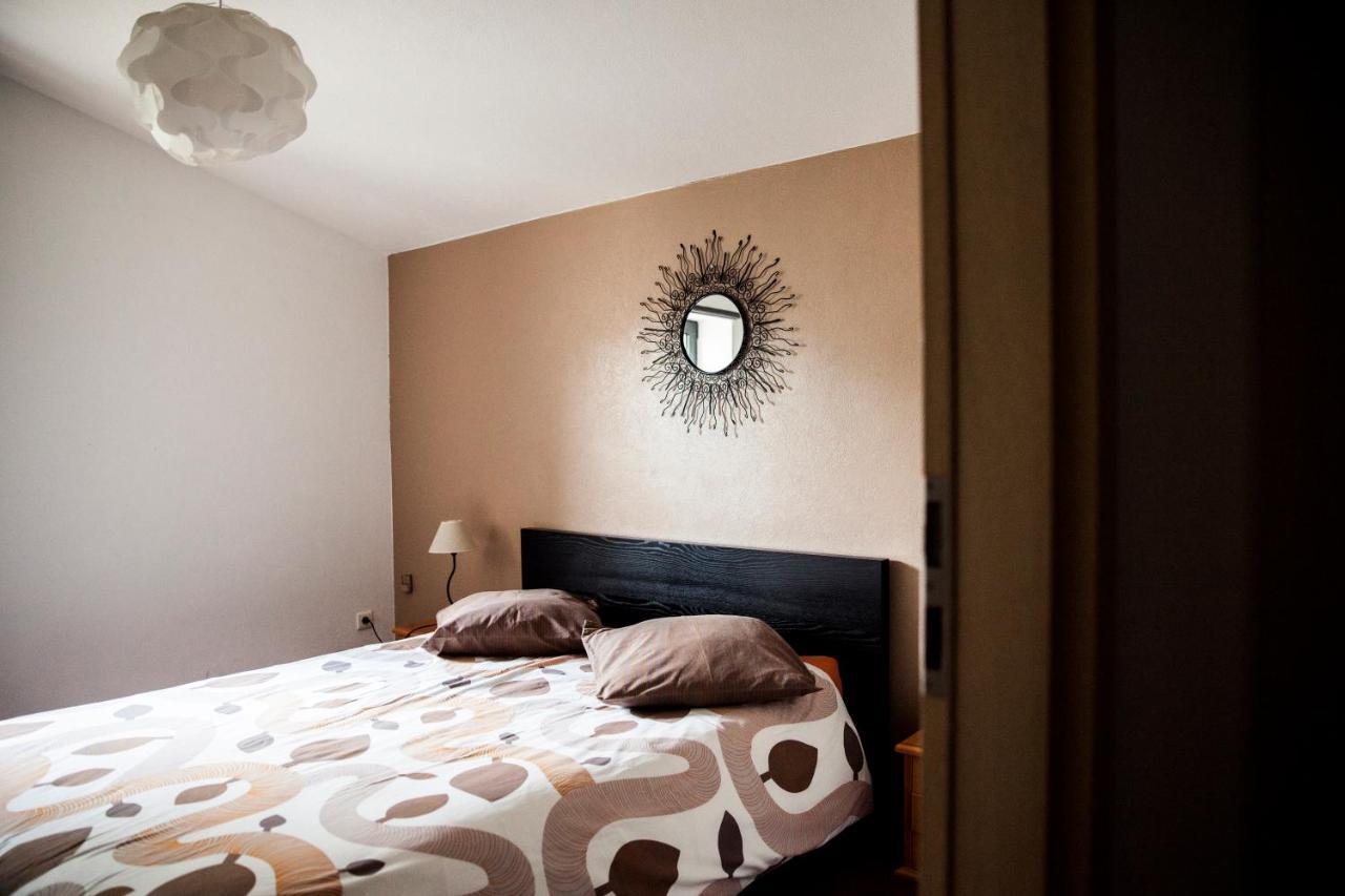 Domaine De Cazaban Apartment Villegailhenc Екстериор снимка